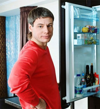 Заміна ручки в холодильнику Indesit